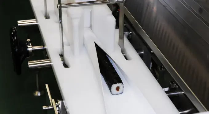工場向け のり巻き成形機｜鈴茂器工